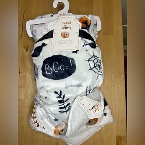 NWT Halloween Baby Blanket Spooky Soft Fleece and Sherpa